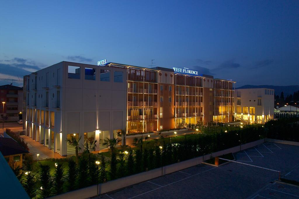West Florence Campi Bisenzio Exterior foto